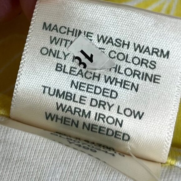 Blair 3/4 Sleeve Top Womens PS Petite Small Yellow New Floral Button Shoulder - Picture 7 of 7